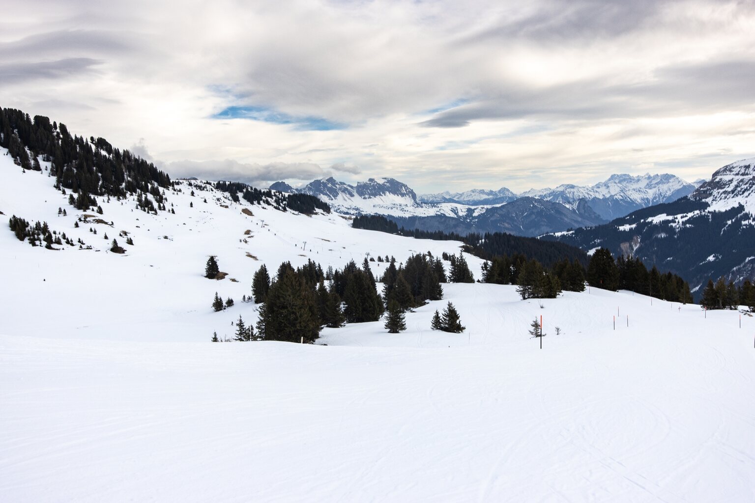 Mit dem Lift Plattis geht es zurück.