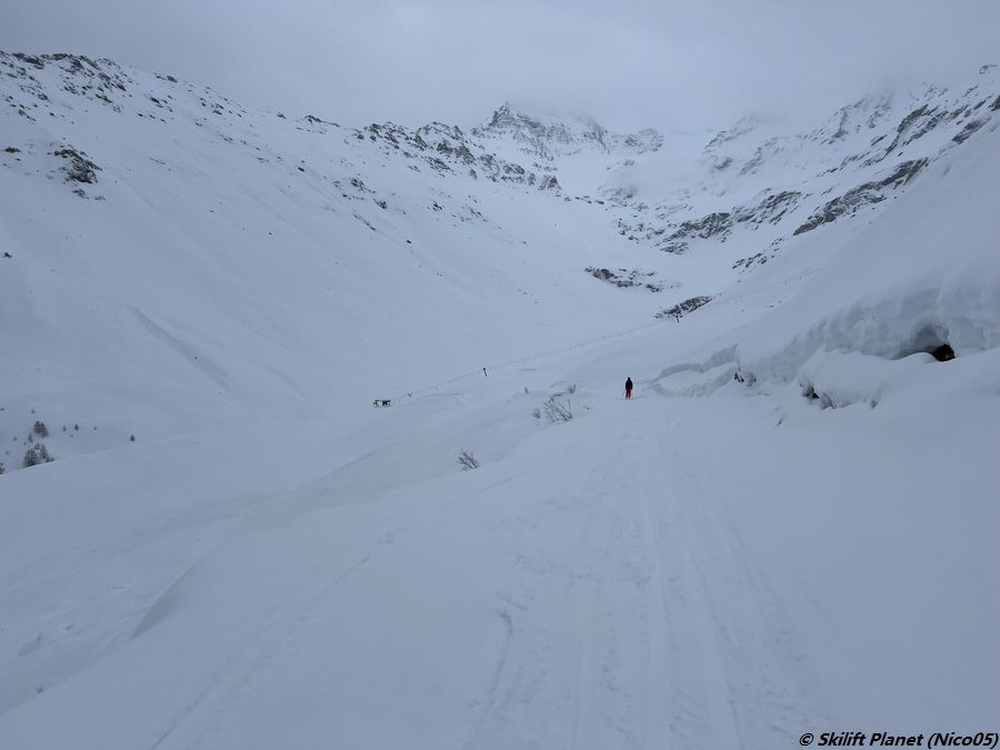 Zugang zum Skilift Les Arpilles