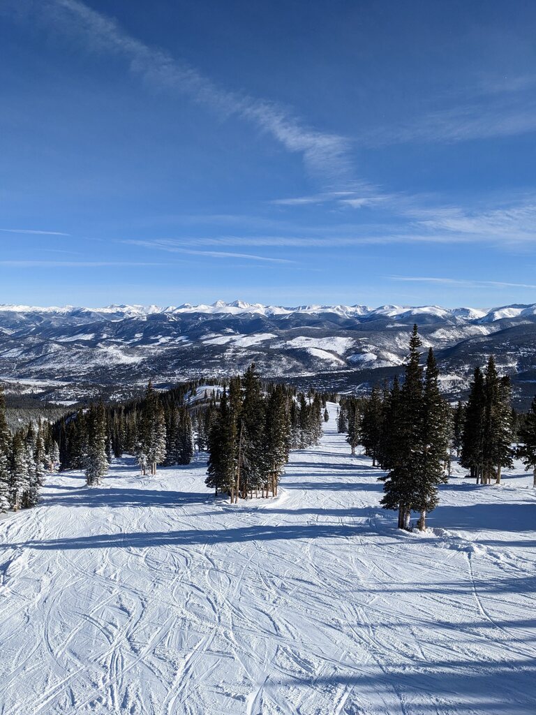 ^ Schneisen unterhalb Peak 9