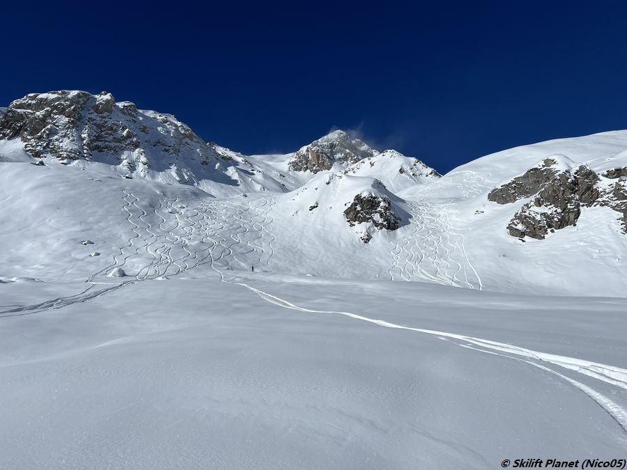 Freeride in der Nähe der Journalistenpiste