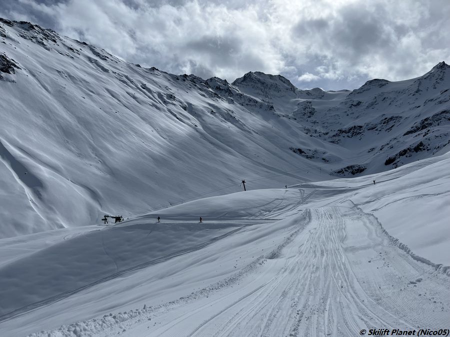 Zugang zum Skilift Les Arpilles