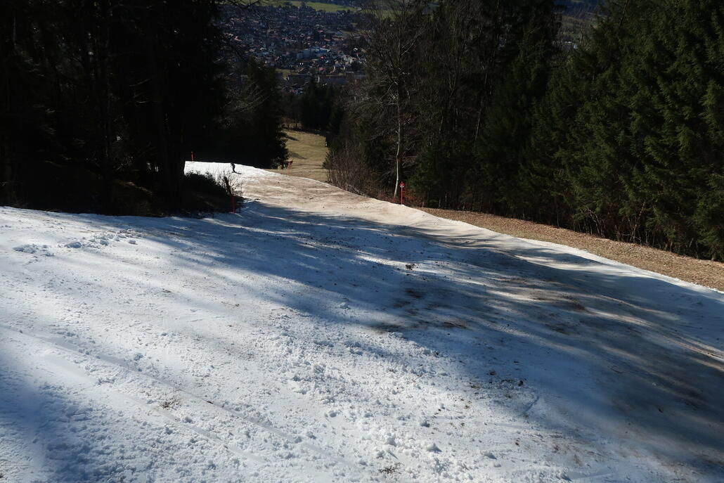 Danach eine mit Dreck und Steinen durchsetzter Abschnitt