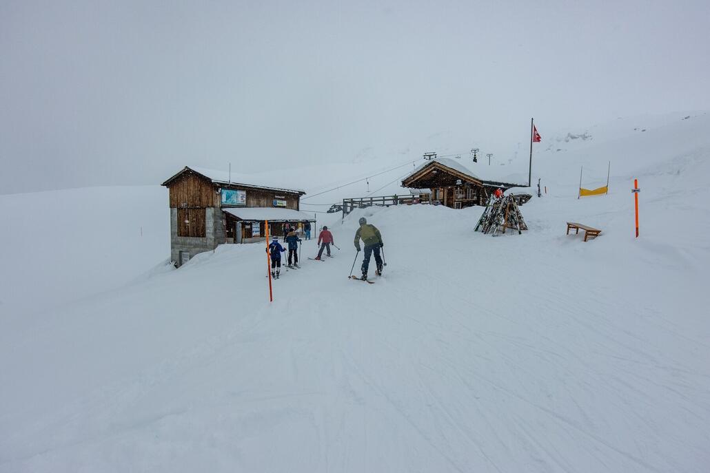 "Letzte Strapazen" auf dem Weg zum Skilift "Dachberg".
