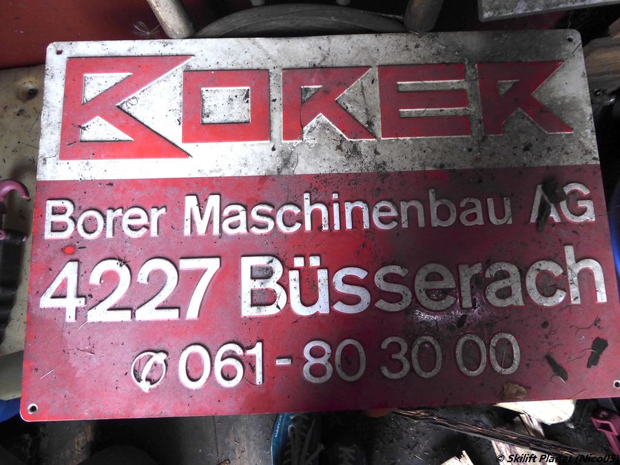 Im Inneren der Hütte des Skilifts Le Pont