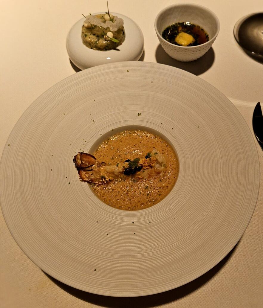 Kaisergranat gebraten und als Tatar und in Maultasche