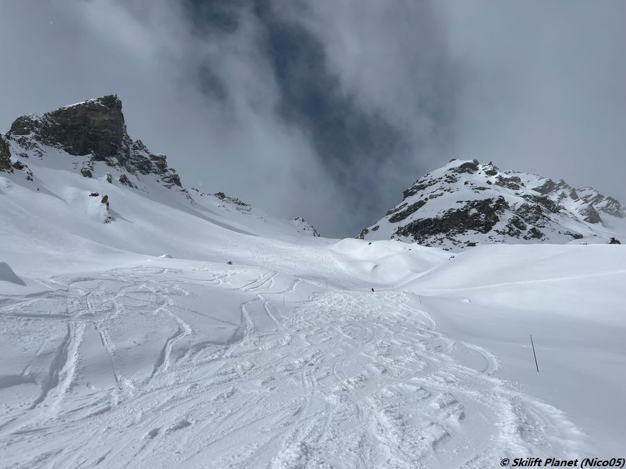 Schwarze Piste Le Col