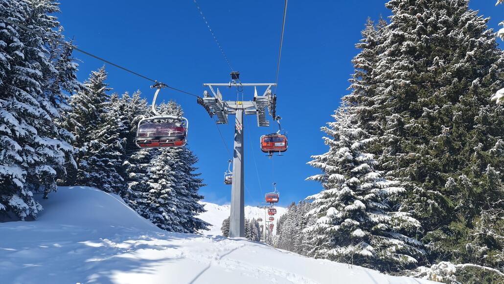 Vielleicht meine letzte Fahrt bei solch schönen Bedingungen am Stätzertäli. In einer Woche ist hier endgültig Schluss.