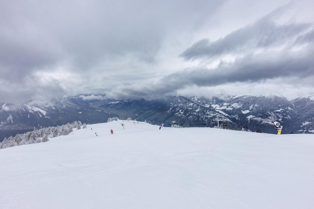 Auf dem Helm-Plateau hat man normalerweise geniale Aussichten. Heute haben wir tolle Wolkenstimmungen.