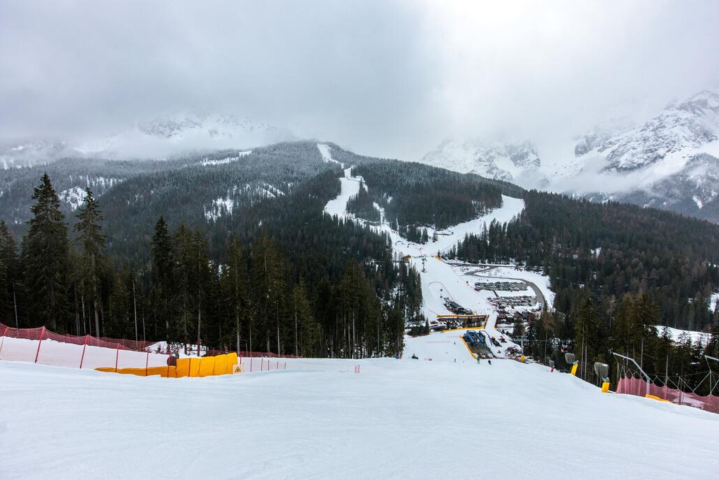 Heute liegt die Schneefallgrenze deutlich höher, sieht man hier sehr eindrücklich im Bereich Signaue.