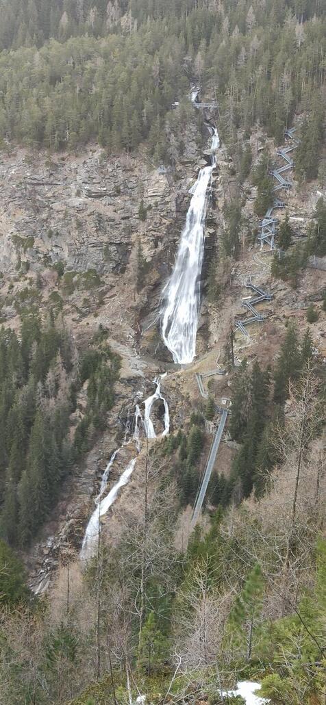 Nach ca. 8Std Ski fahren war noch Sonne übrig ..