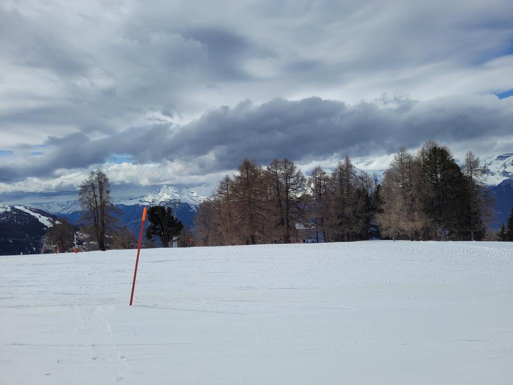 Der Wind brachte dunkle Wolken.