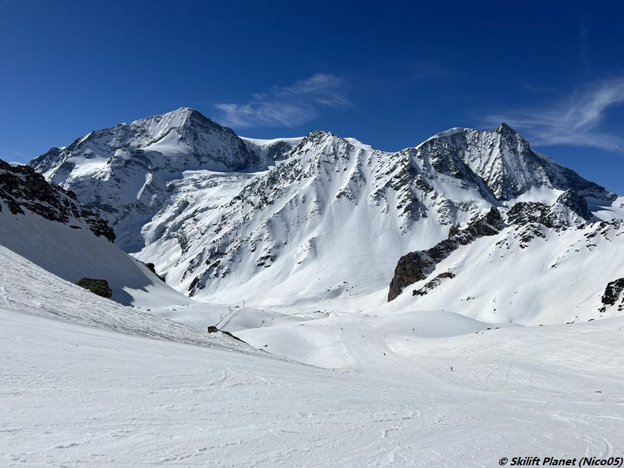 Piste Fontanesses 3 mit dem Pigne und dem Mt-Blanc de Cheilon
