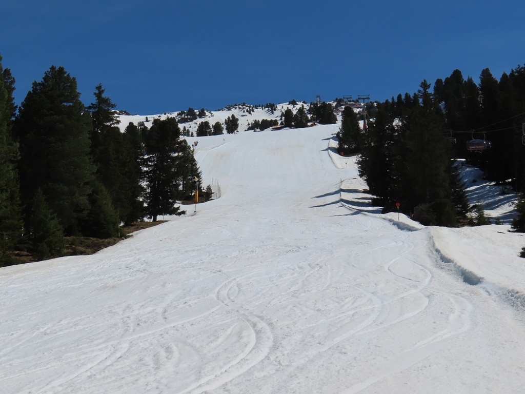 unterer Teil der Piste 14 am Karspitz X-Press