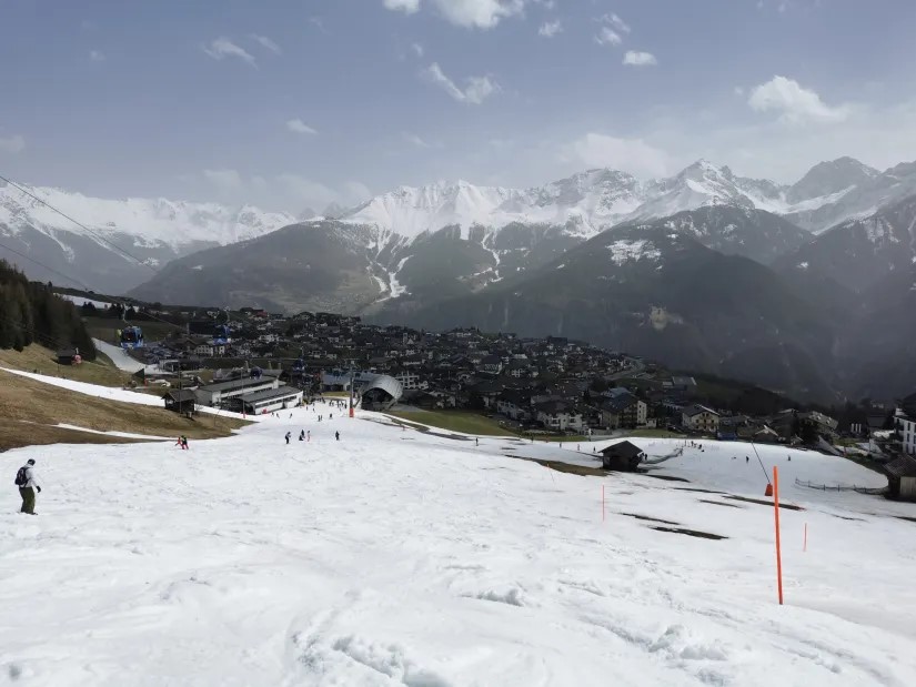 26. Oben noch genug Schnee. Weiter unten wirds schon knapper.