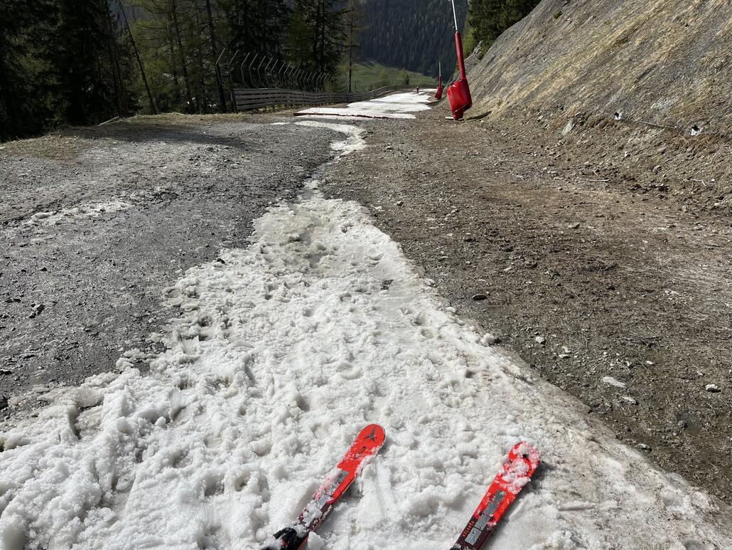 3x Abschnallen und vor allem zum Einstieg in den Prennerhang recht weit absteigen
