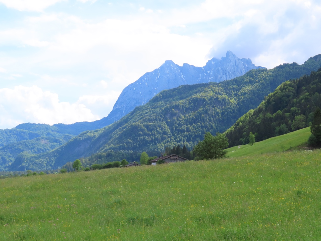 letzter Blick zurück zum Wilden Kaiser