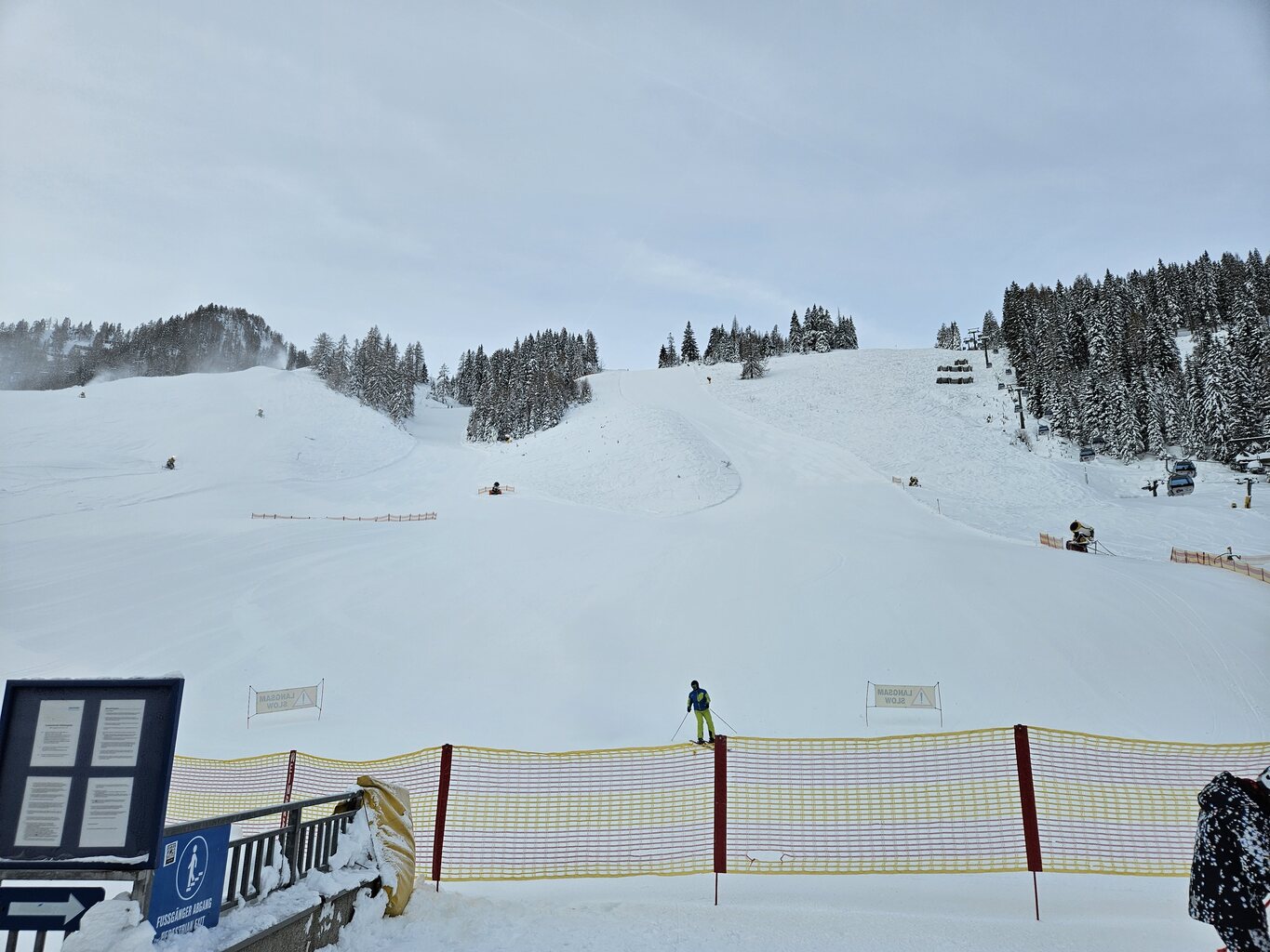 Um 08:50 an der Rosskopf angelangt. Natürlich ging es gleich hoch da die Piste wirklich auch gut zu Fahren war.