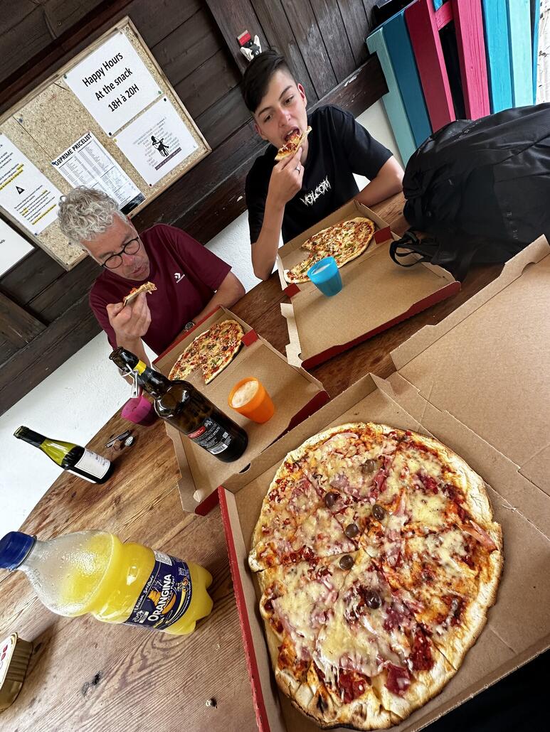 IMG_4919.JPG (782.04 KiB) 1178 mal betrachtet Guten...