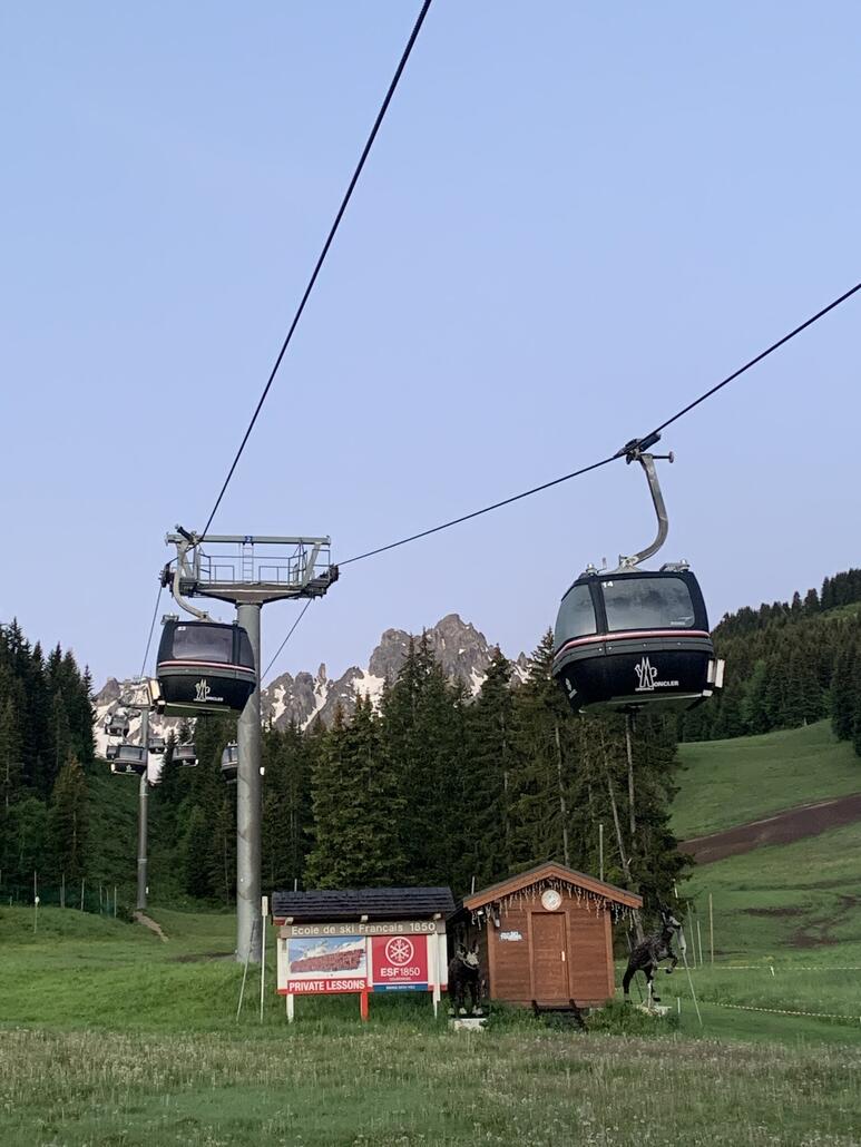 Gondel richtung Saulire