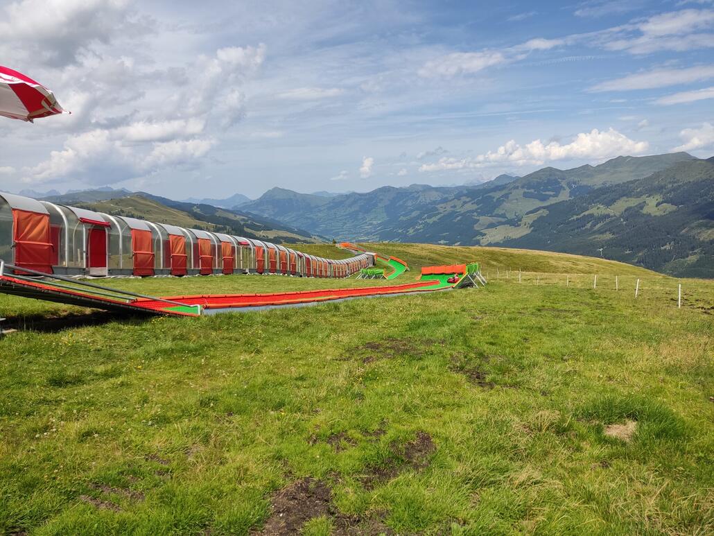 Tubingbahn, gibt's glaube seit letztem oder vorletzten Jahr