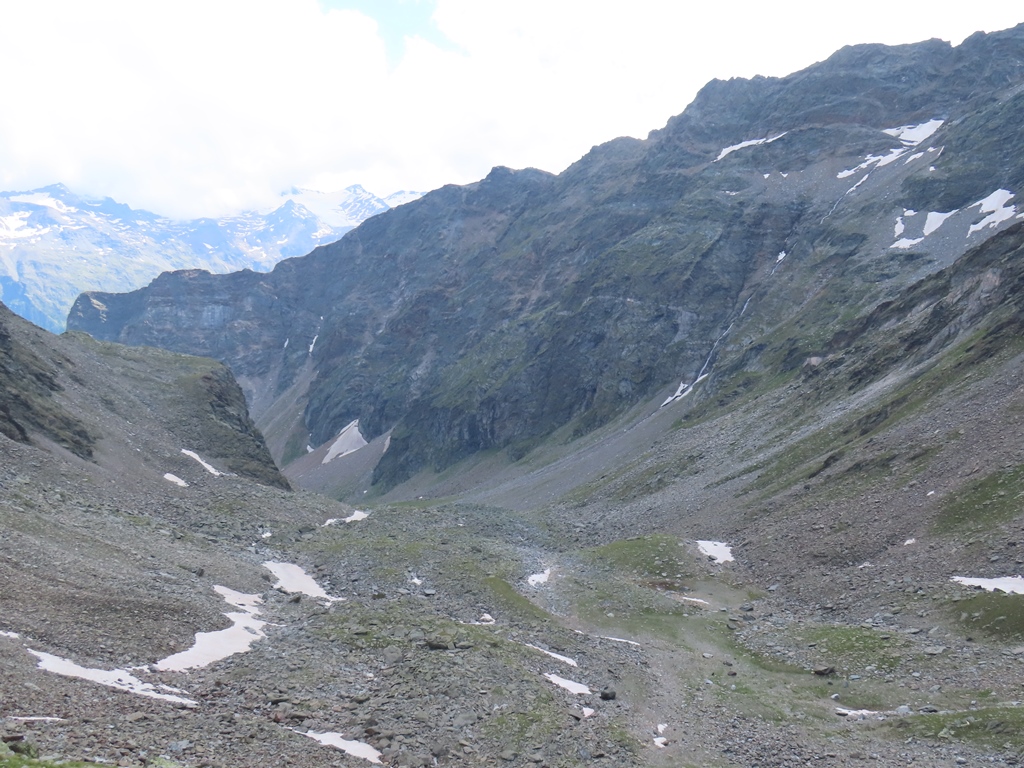 oberes Schludertal. Durch dieses Gelände erfolgte der Abstieg
