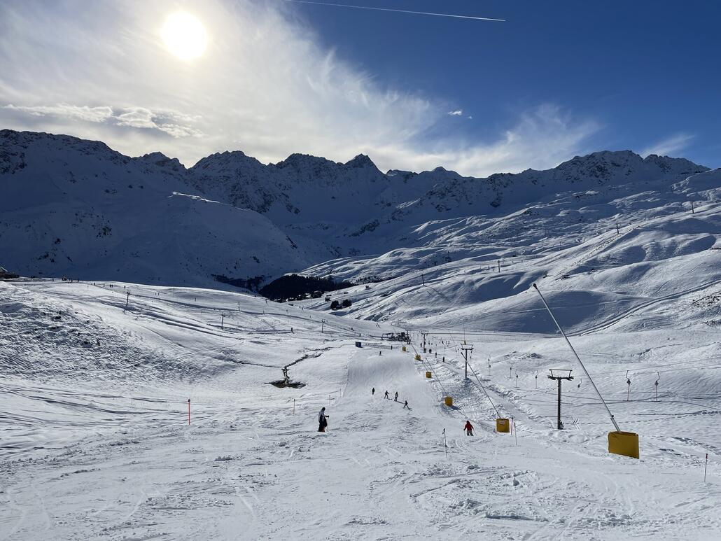 13a.JPG (625.44 KiB) 1688 mal betrachtet Im Winter ist hier der Anfängerbereich