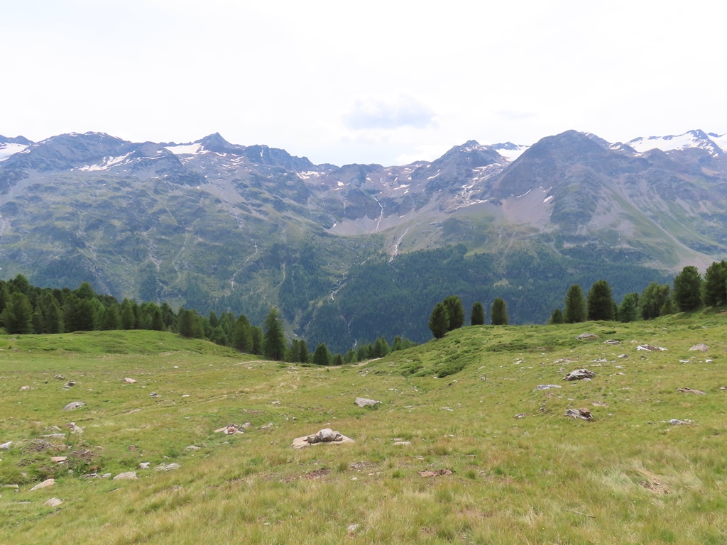 Der markanteste Gipfel ist links der Bildmitte die Sälentspitze