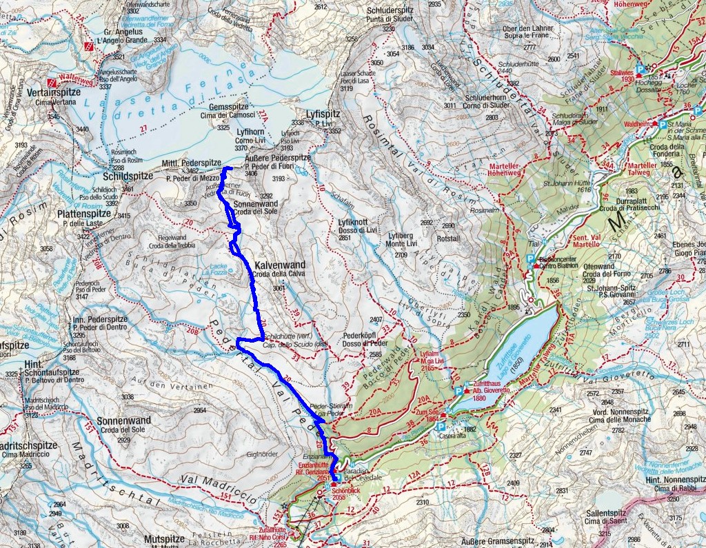 Hier erkennt man, dass ich zwar am Grat, aber nicht auf dem Gipfel war.