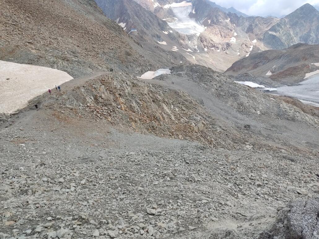 Gaisskarferner von der Schaufeljoch aus, da war glaube ich auch der Bagger am Werk um das zu ebnen