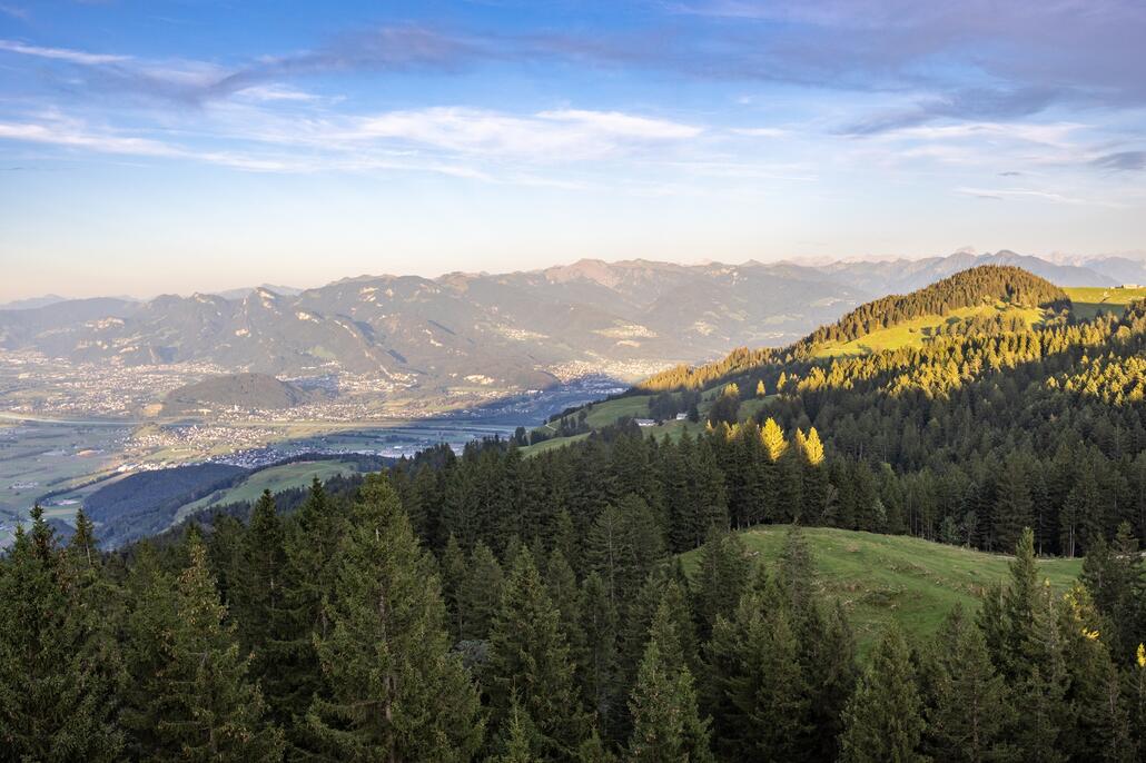 Blick Richtung Bregenzer Wald und Allgäuer Alpen.