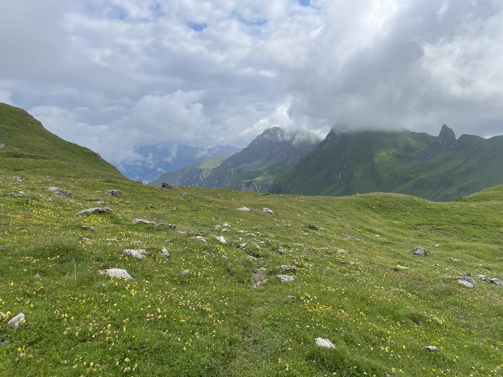 Das Wetter wurde zeitweise besser. Wenige Minuten später regnete es dann wieder.