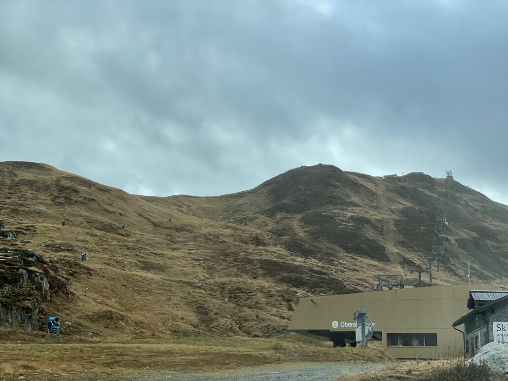 Auch Oberalp ist Ready. Grundsätzlich ist alles Bereit für die Kälte…ach ja die fehlt ja noch :/