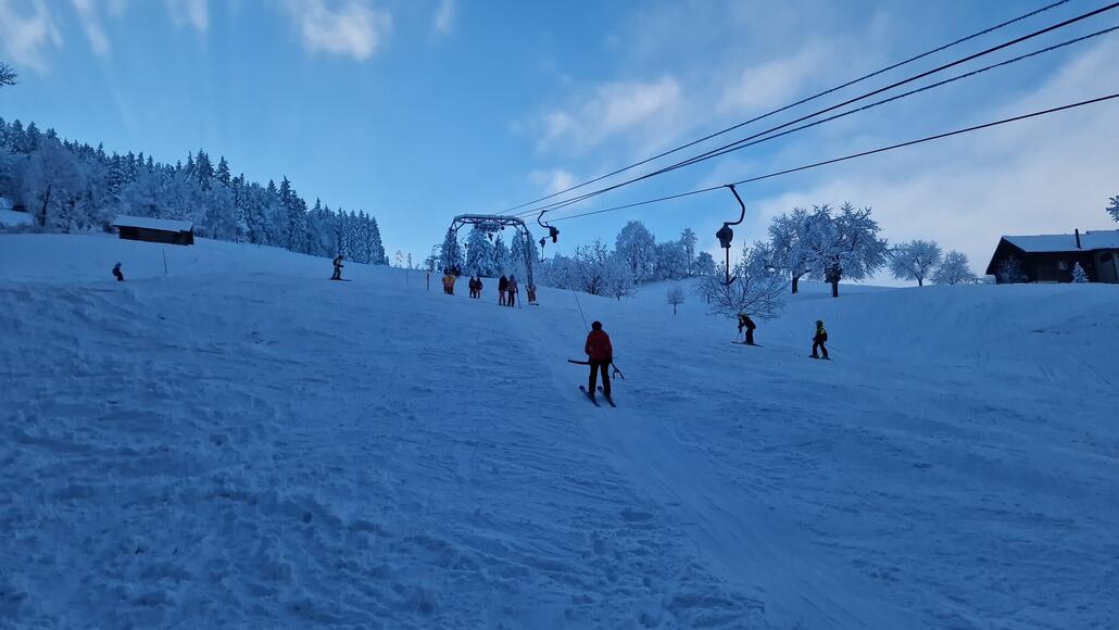 Mit einer Länge von etwas mehr als 500 Metern ist der obere Lift nahezu vollständig einsehbar.
