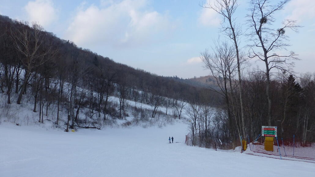 091020 Harbin - Yabuli Sun Mountain Skiing Day.JPG