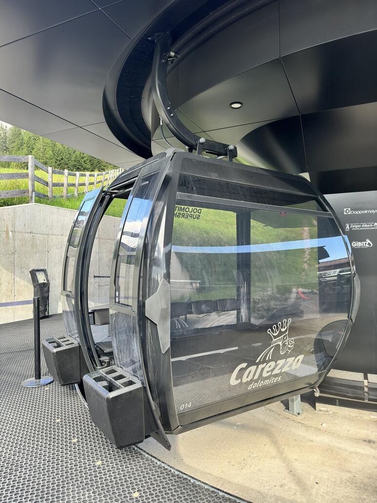 Topmoderne D-Line König Laurin