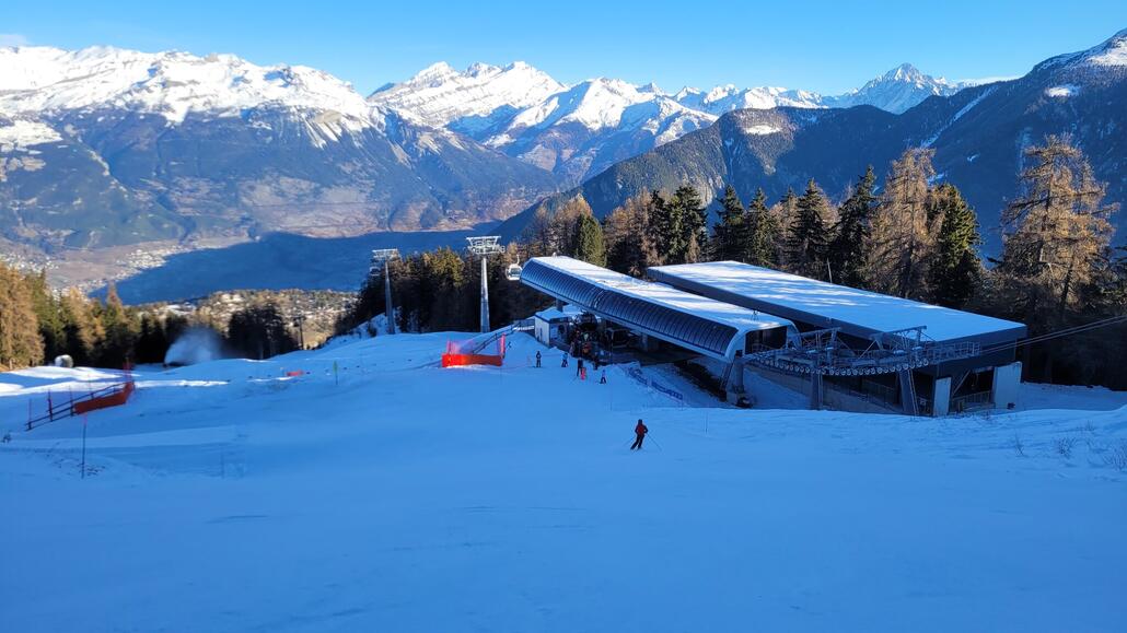 Wartezeiten geringer als letzte Saison zu der Zeit und gleichem Öffnungsstatus