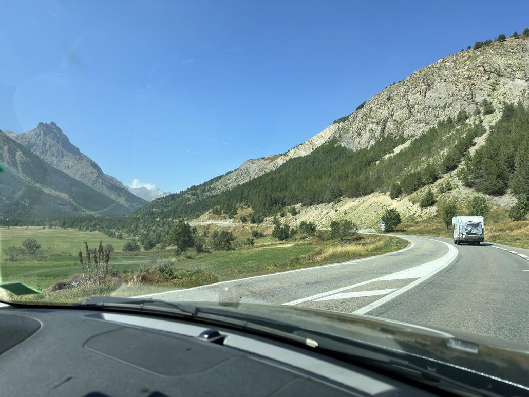 nach le Monêtier-les-Bains gehts durch dieses Hochtal hoch zum Lautaret Pass. Einer der (zusammen mit dem Galibierpas) bekanntesten Pässe der Alpen