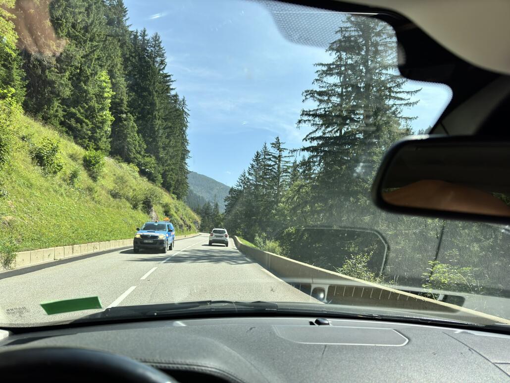 Wieder auf vertrauter Strasse hoch nach Tignes