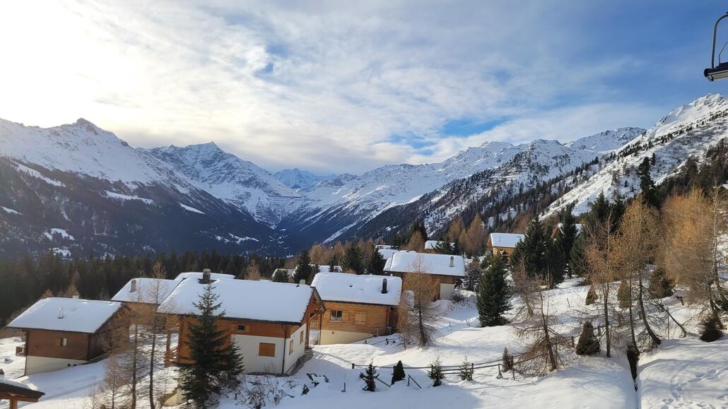 Thyon - Blick zur Staumauer Grande Dixence