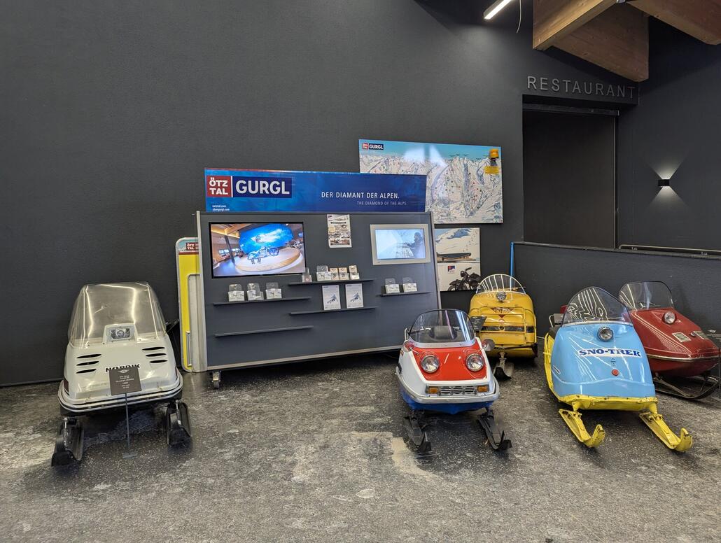 Immer wieder cool die alten Schneemobile