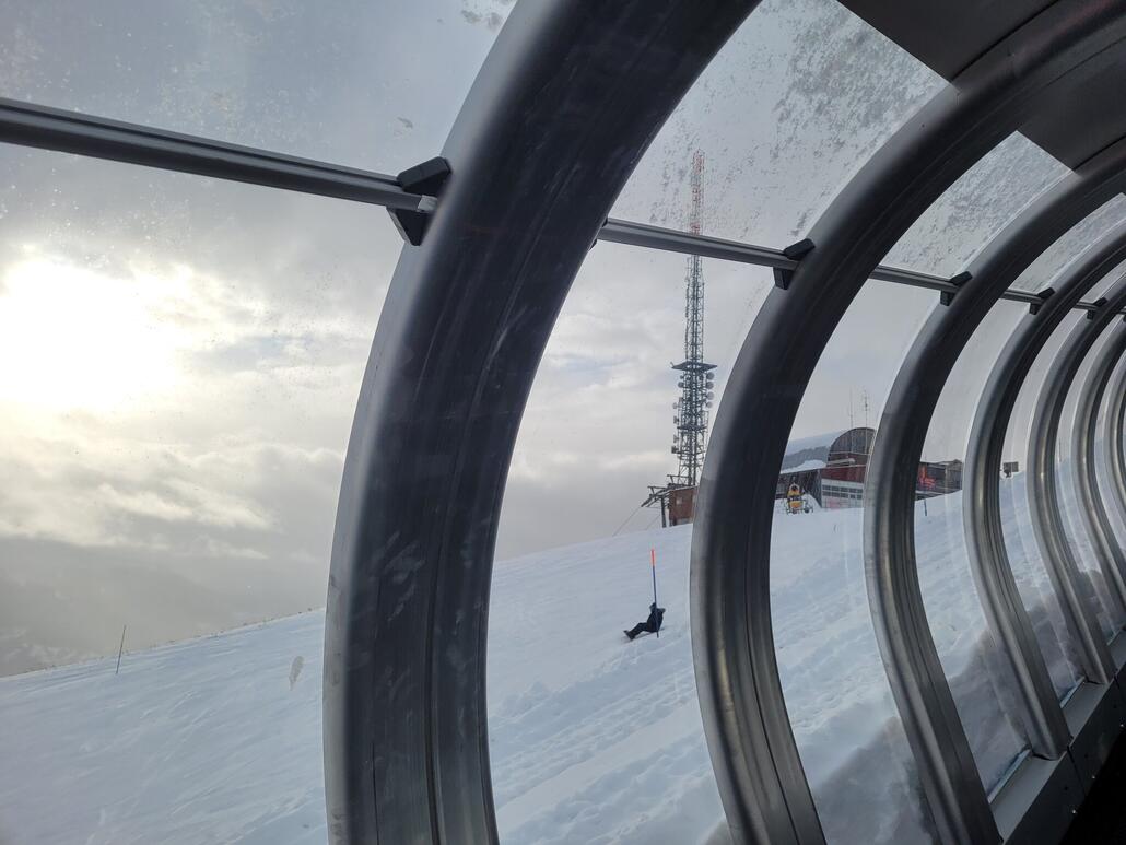 Und auch der Weg vom Combe Schlepper zurück ist heute über Umwege, hier mit dem Zauberteppich hoch.
