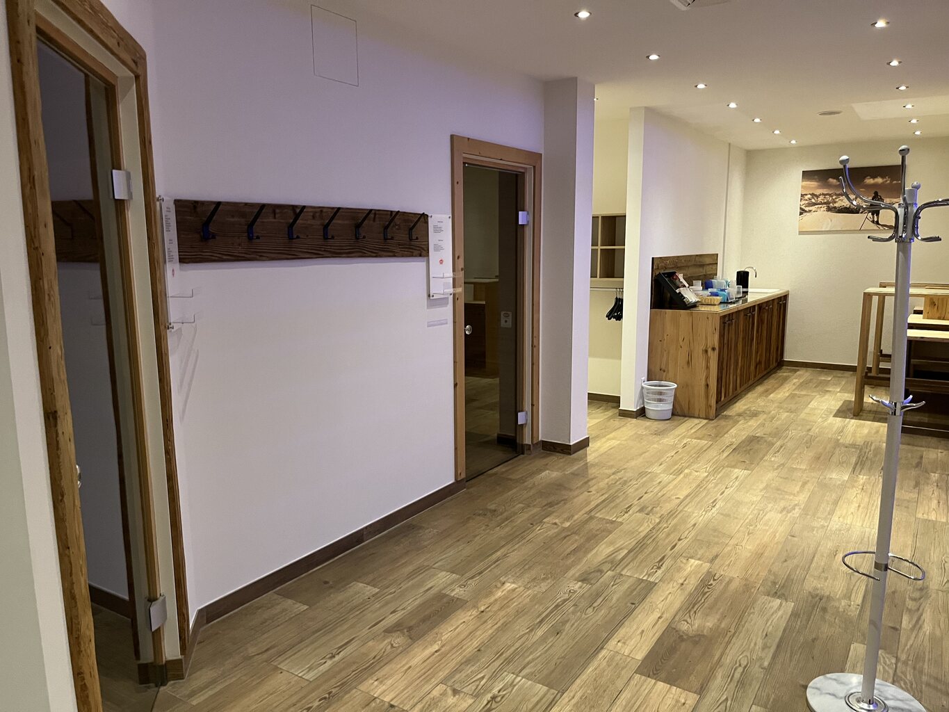 2023-12-15 19.51.01.jpg