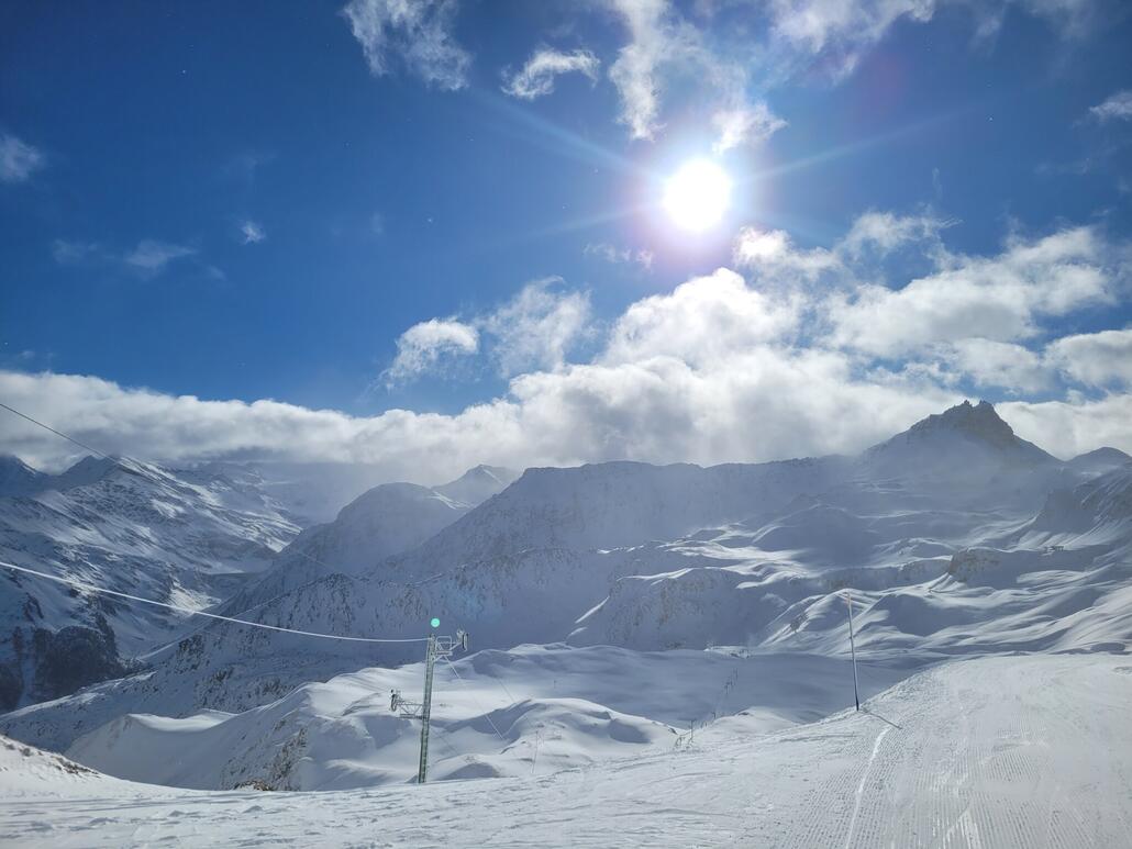 Panoramapiste am Orzivalschlepper. Oberes Stück genial, untere Hälfte leider mit Schiebestück, daher nur zwei Abfahrten.