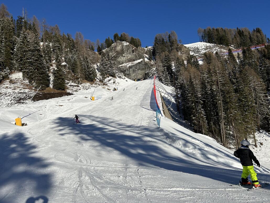 Die Talabfahrt nach Pozza wurde im oberen Bereich verlegt.