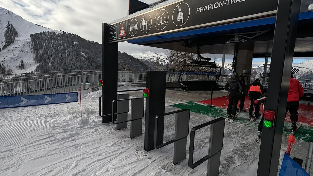 Neu "Télémixte" Prarion - Tracouet. Sorry für den seltsamen Winkel, da es von meiner gopro extrahiert wurde