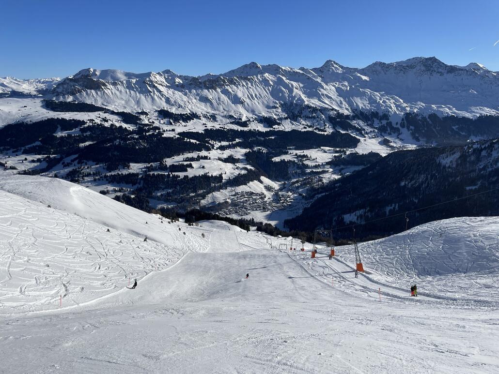 Die direkte 81 gefiel mir besser, da deutlich leerer und mit mehr Schnee gesegnet.