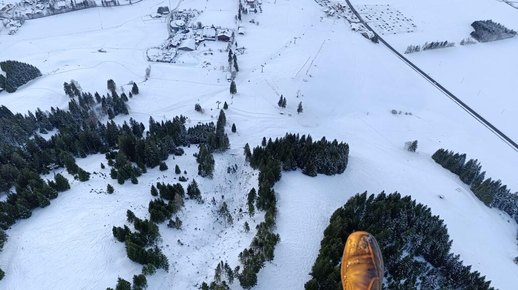 Flug, Fuß hängt ins Bild