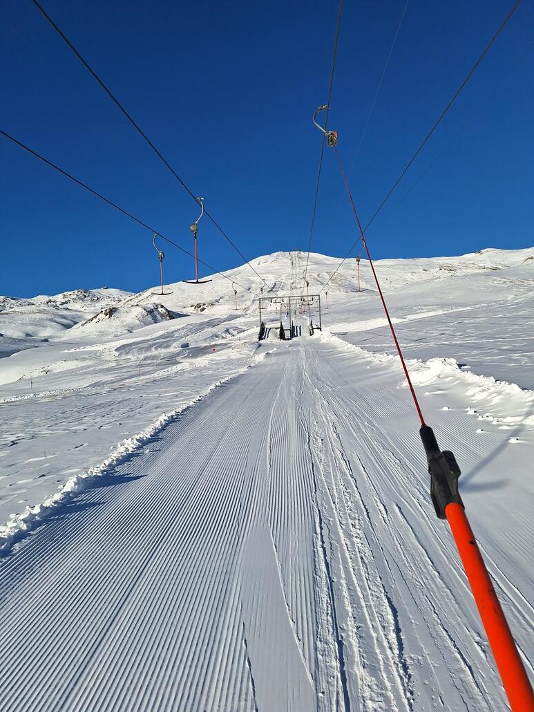 Zusammen mit Capriconzas einer der ersten am Piz Cartas.