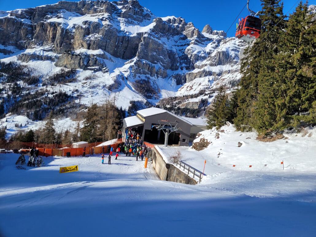 Wartezeitenimpressionen: 12-15 Minuten Flaschen