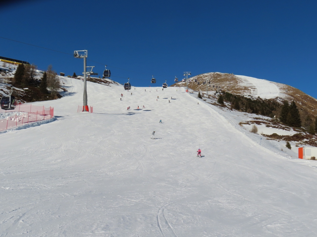 2.Sektion der Ski-Express-10EUB. Dort war es deutlich voller als auf den übrigen Pisten im Meransener Bereich.